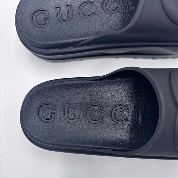 Gucci Black Slide Sandals - Picture 4 of 9